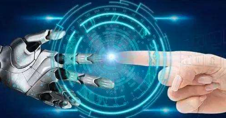 技术开发的双引擎 产品化与服务化